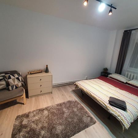 Mia Central Apart, 3 Rooms, 2 Baths, Afi Mall Μπρασόβ Εξωτερικό φωτογραφία