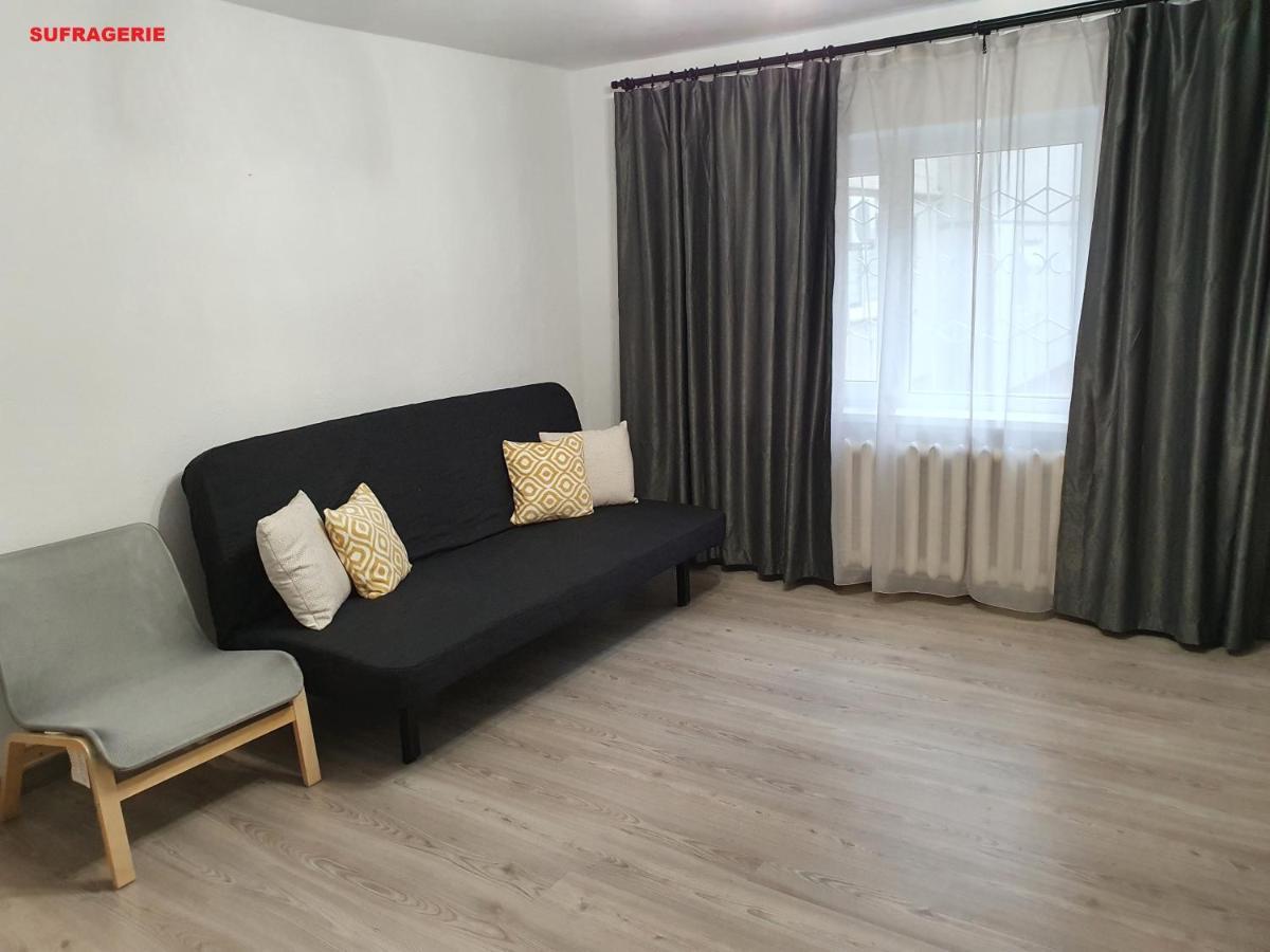 Mia Central Apart, 3 Rooms, 2 Baths, Afi Mall Μπρασόβ Εξωτερικό φωτογραφία
