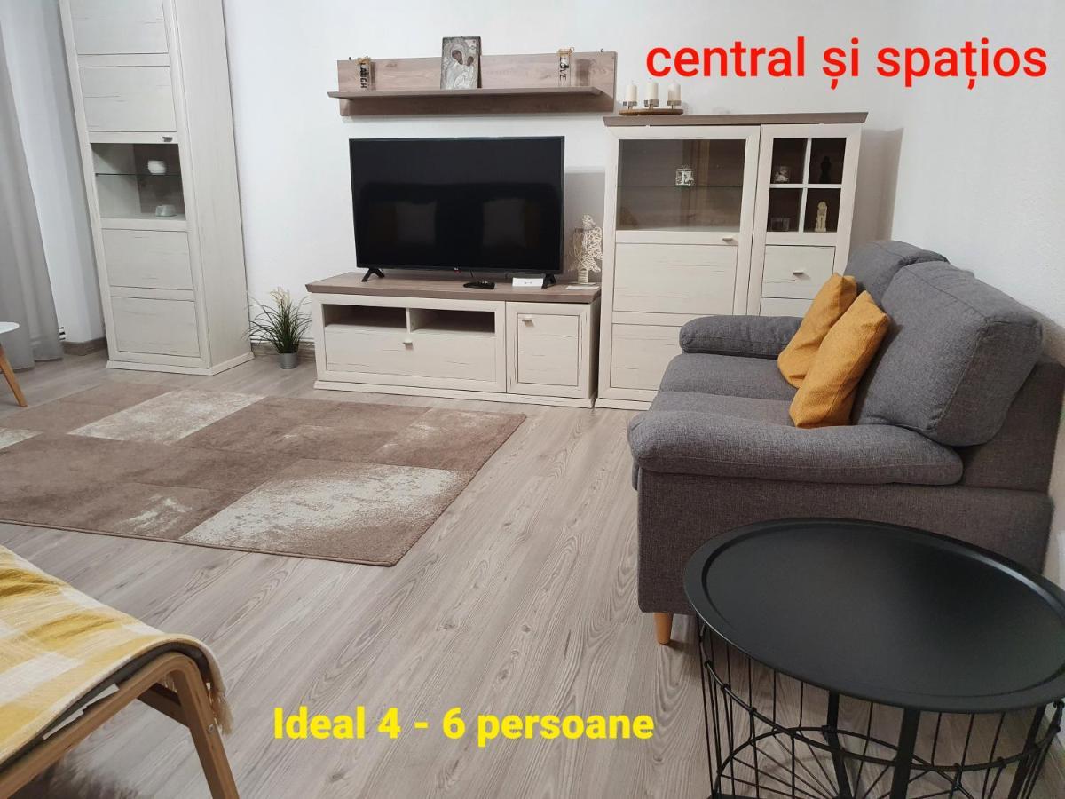 Mia Central Apart, 3 Rooms, 2 Baths, Afi Mall Μπρασόβ Εξωτερικό φωτογραφία